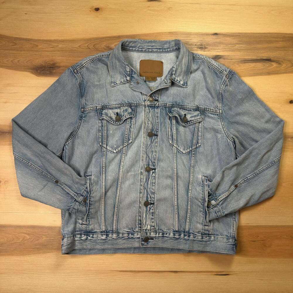 AMERICAN EAGLE Denim Trucker Jacket Men’s Size XL